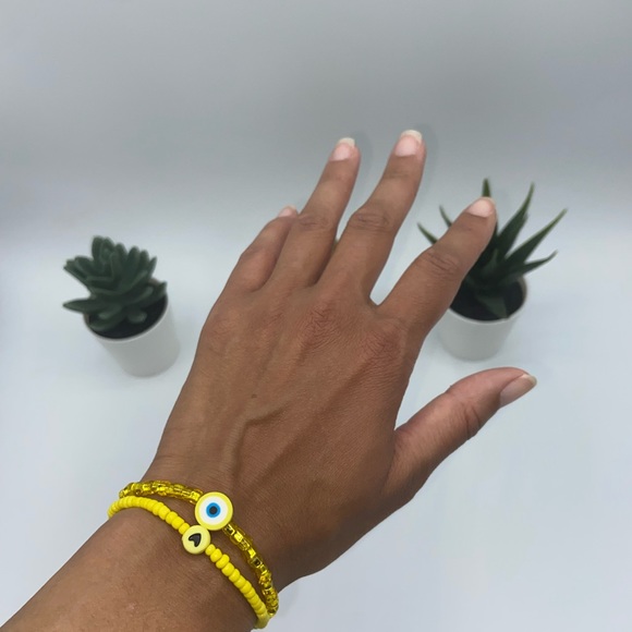 Handmade Trendy Y2K Inspired Glass Seed Bead Bracelet Set - Picture 6 of 8